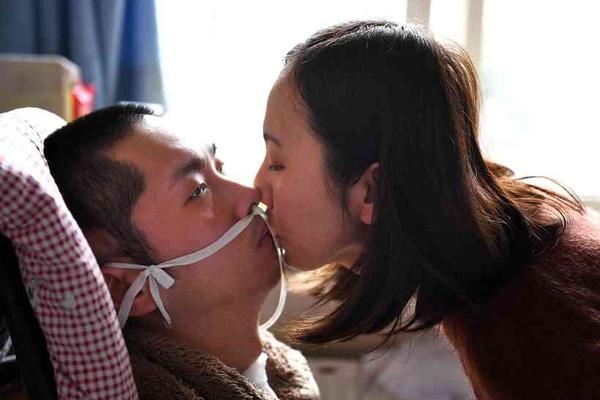 【51cgfun每日吃瓜必吃防走丢】左手绩优右手盈利 基金司理看好系统性向上重估