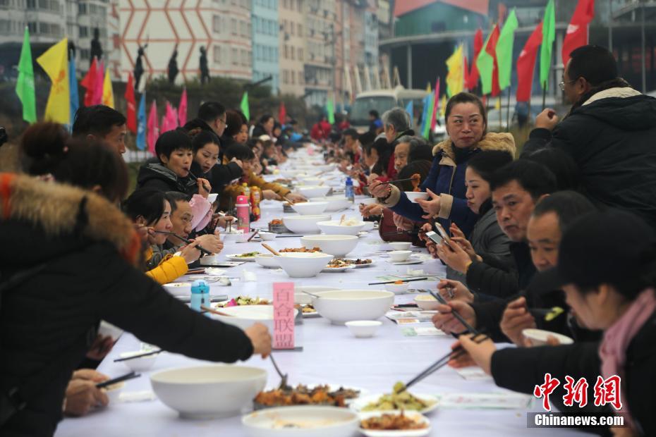 【黑料网官方最新线络一】助力外贸企业快速开辟国内市场，杨浦区推进树立电商渠道—外贸企业朋友圈
