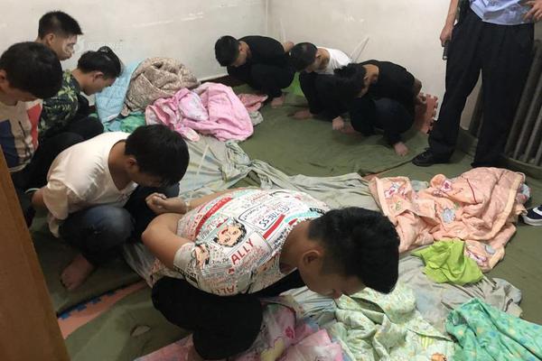 【黑料吃瓜.com网站AV】诚笃一口举行“为爱发明·满分养分”发布会