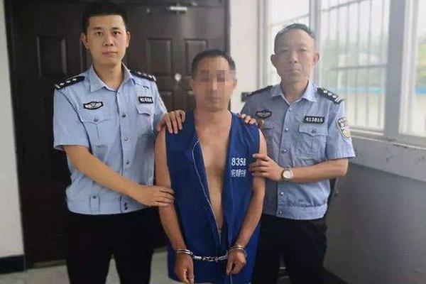 【hl吃瓜大赛】睡袋和穿衣服睡觉有什么区别